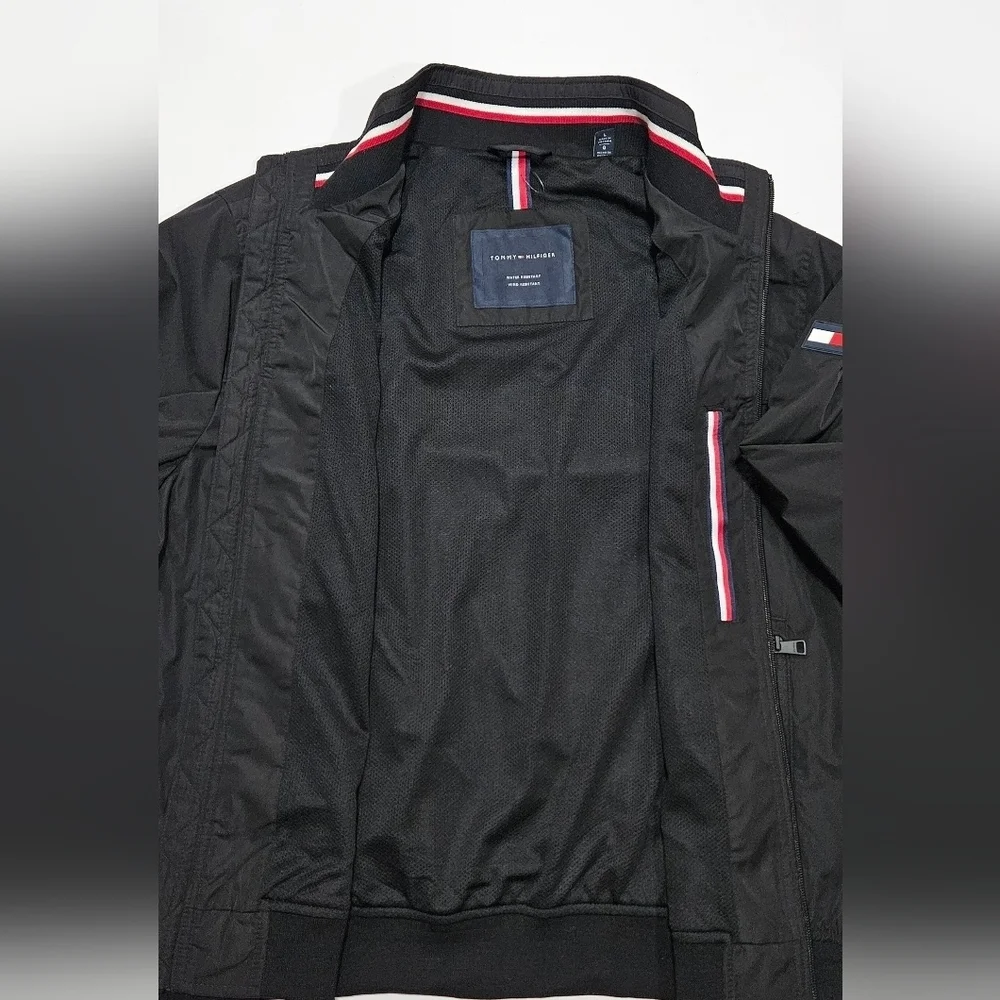 NWT Tommy Hilfiger Men's Legacy Water and Wind Resistant  Bomber Jacket Size L - Picture 5 of 11